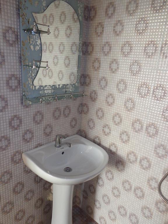 Guest House Vitali Gonio Εξωτερικό φωτογραφία