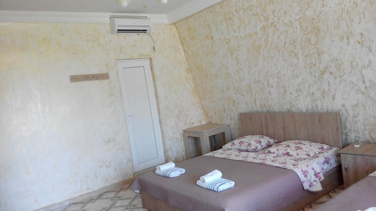 Guest House Vitali Gonio Εξωτερικό φωτογραφία
