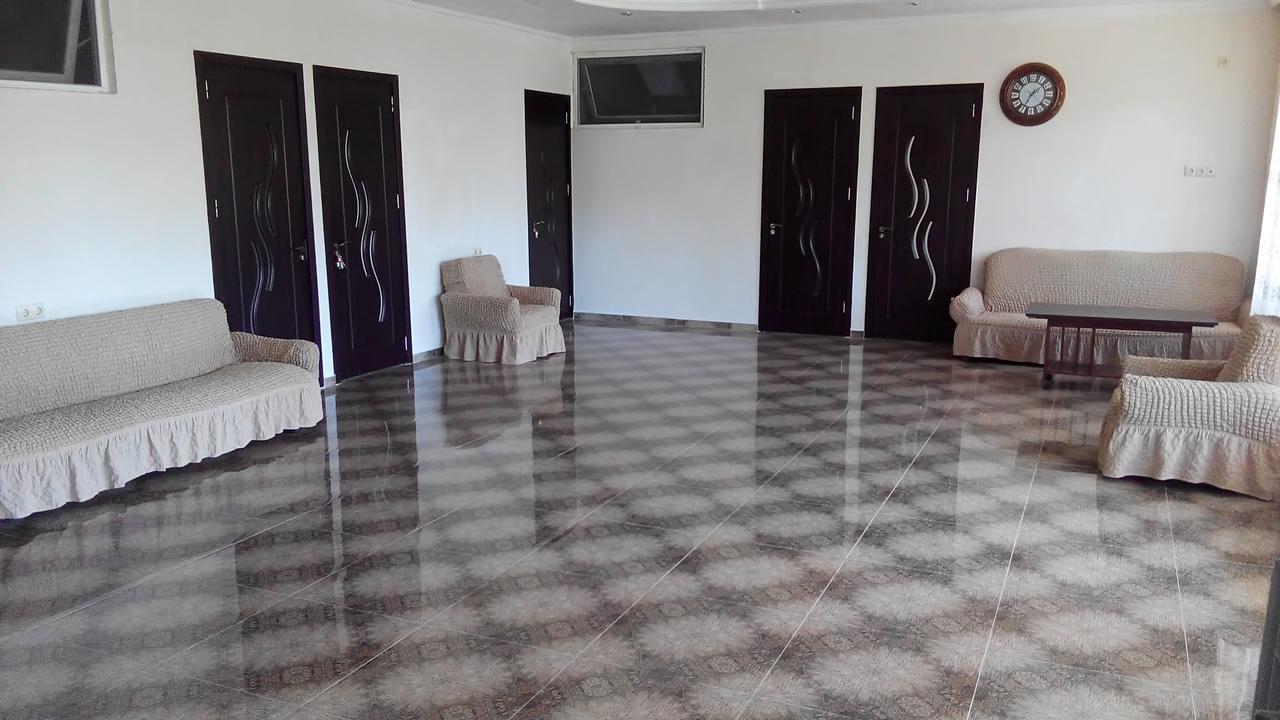 Guest House Vitali Gonio Εξωτερικό φωτογραφία