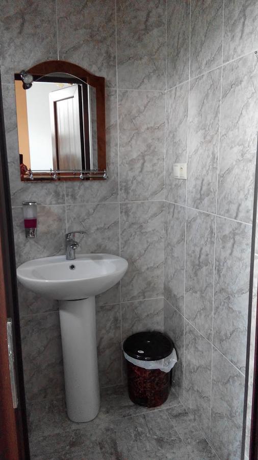 Guest House Vitali Gonio Εξωτερικό φωτογραφία