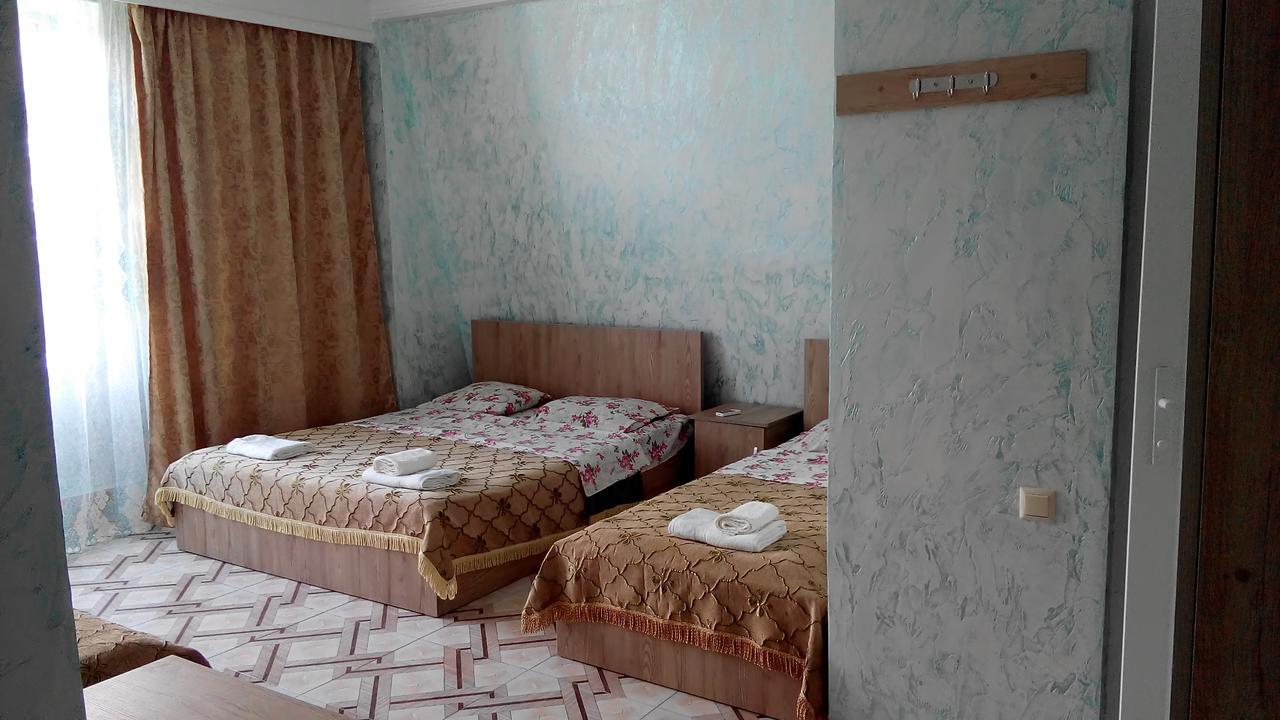 Guest House Vitali Gonio Εξωτερικό φωτογραφία