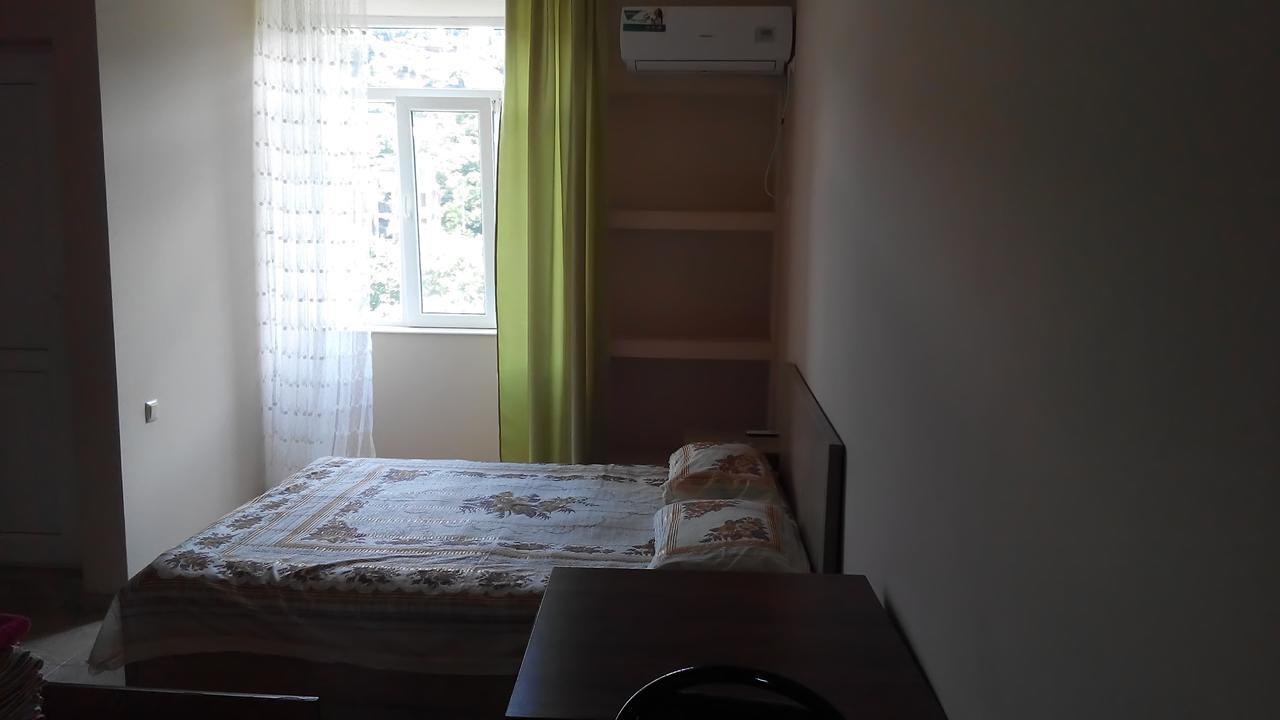 Guest House Vitali Gonio Εξωτερικό φωτογραφία